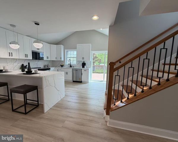 19 N RITTERS LN, Owings Mills, MD 21117