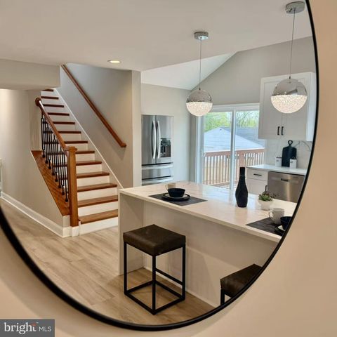 19 N RITTERS LN, Owings Mills, MD 21117