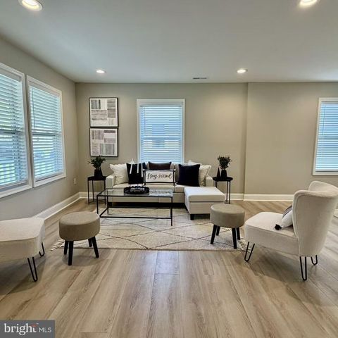 19 N RITTERS LN, Owings Mills, MD 21117