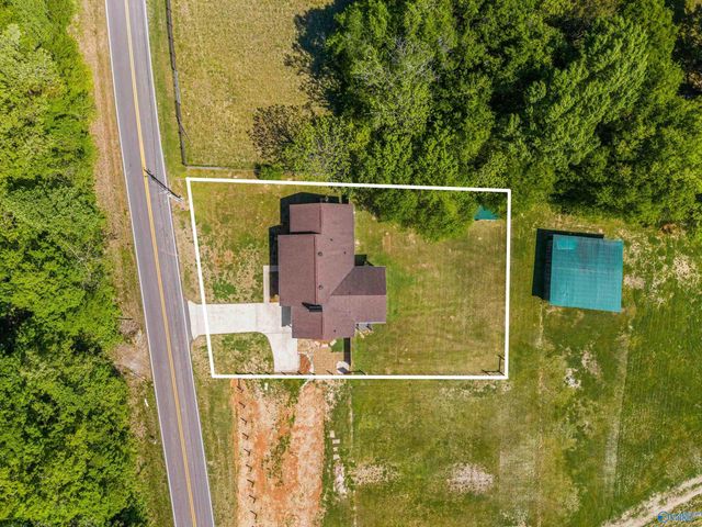 3155 Hurricane Road, New Market, AL 35761