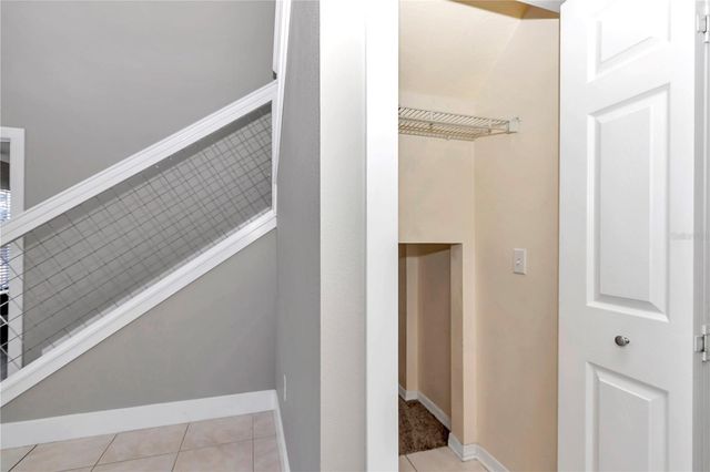 2718 SE 45TH AVENUE, Ocala, FL 34480