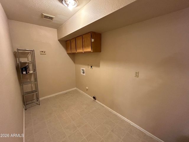 7511 W KIMBERLY Way, Glendale, AZ 85308