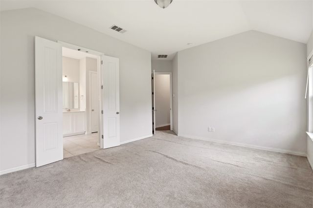 2704 Dancing Flame Drive, Denton, TX 76201