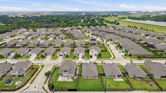 2704 Dancing Flame Drive, Denton, TX 76201