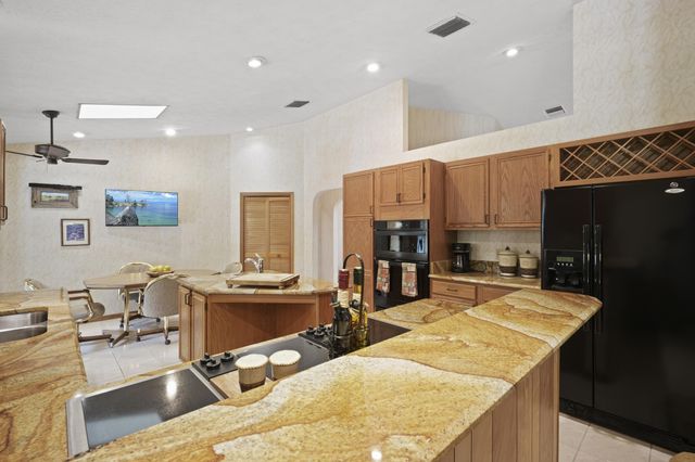 197 Tumblin Kling Road, Fort Pierce, FL 34982