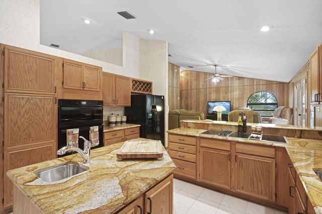 197 Tumblin Kling Road, Fort Pierce, FL 34982