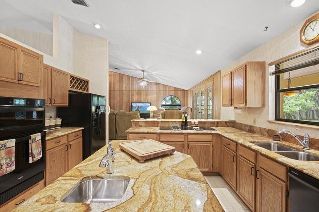 197 Tumblin Kling Road, Fort Pierce, FL 34982