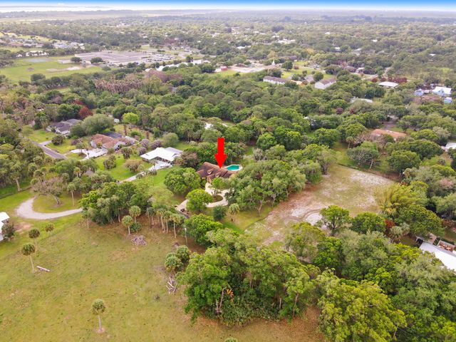 197 Tumblin Kling Road, Fort Pierce, FL 34982