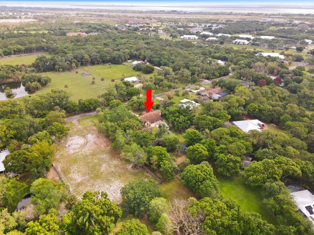 197 Tumblin Kling Road, Fort Pierce, FL 34982