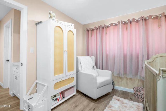 20224 Cohasset Street 12, Winnetka, CA 91306