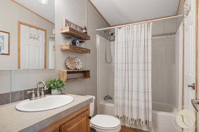 2285 N 9th, Worden, MT 59088