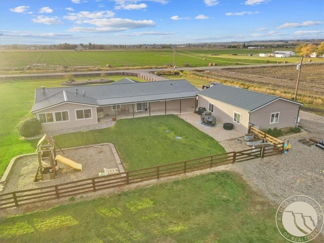 2285 N 9th, Worden, MT 59088