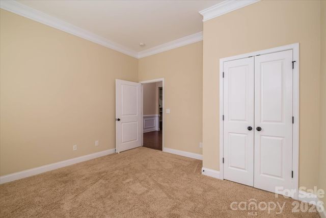 5004 Star Hill Lane, Charlotte, NC 28214