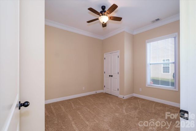 5004 Star Hill Lane, Charlotte, NC 28214