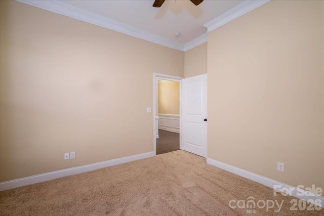 5004 Star Hill Lane, Charlotte, NC 28214