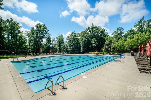 5004 Star Hill Lane, Charlotte, NC 28214