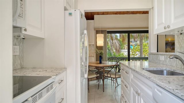 218 PASS KEY ROAD 218, Sarasota, FL 34242