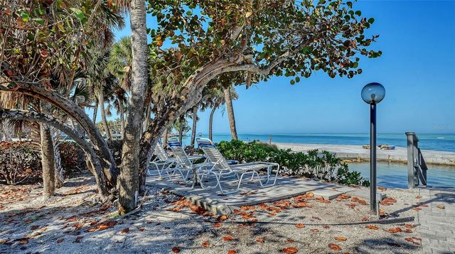 218 PASS KEY ROAD 218, Sarasota, FL 34242