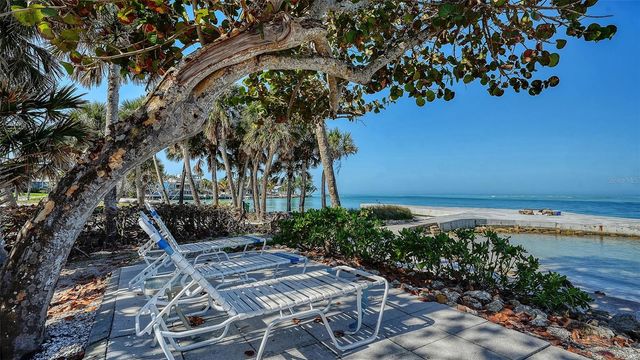 218 PASS KEY ROAD 218, Sarasota, FL 34242