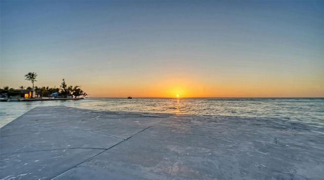 218 PASS KEY ROAD 218, Sarasota, FL 34242