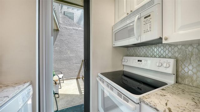 218 PASS KEY ROAD 218, Sarasota, FL 34242