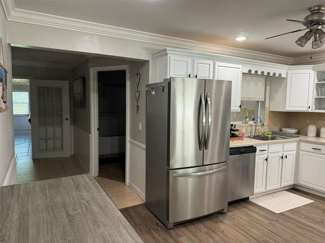 2811 POINCIANA COURT, Punta Gorda, FL 33950
