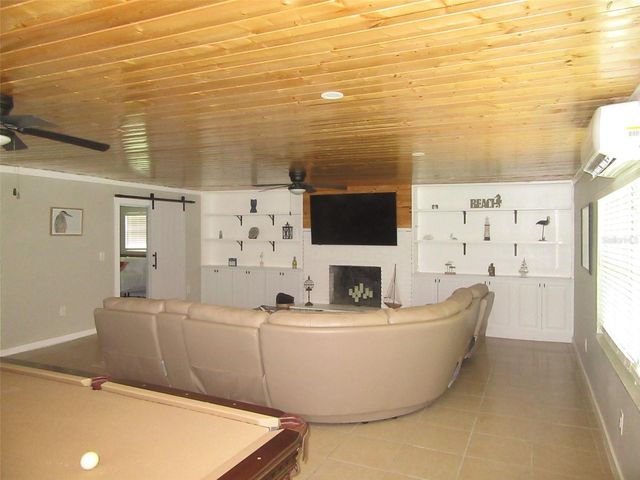 2811 POINCIANA COURT, Punta Gorda, FL 33950