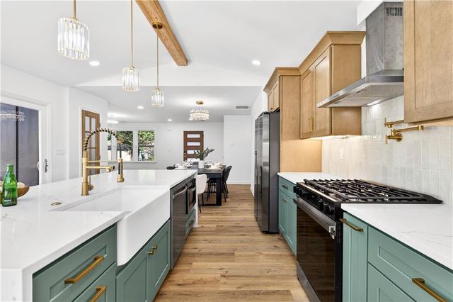 2720 Ivanhoe SE Lane, Smyrna, GA 30082