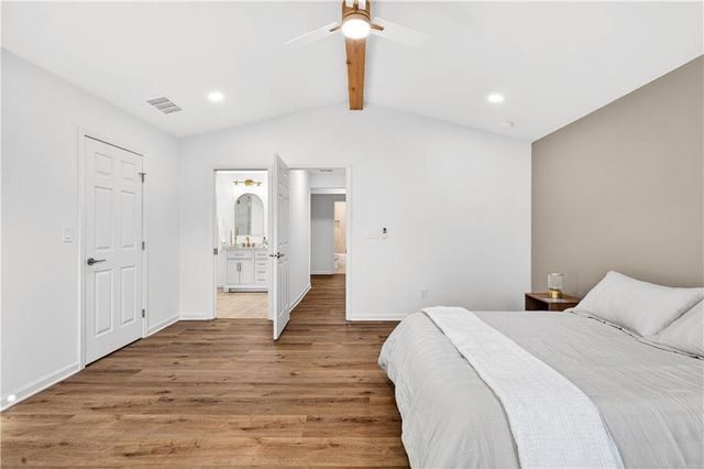 2720 Ivanhoe SE Lane, Smyrna, GA 30082