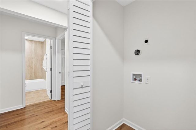 2720 Ivanhoe SE Lane, Smyrna, GA 30082