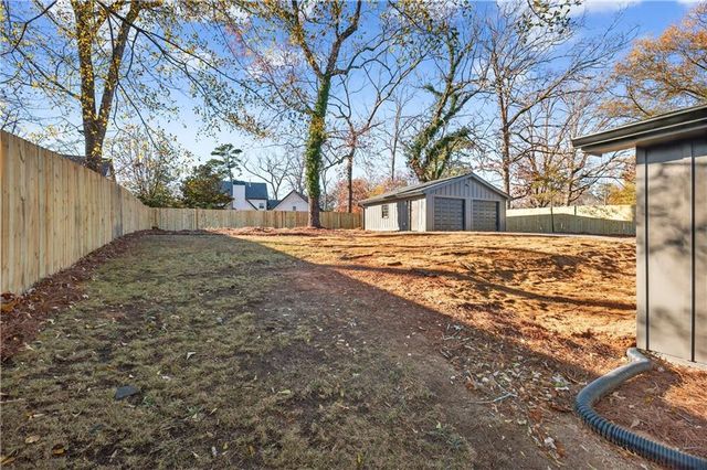 2720 Ivanhoe SE Lane, Smyrna, GA 30082