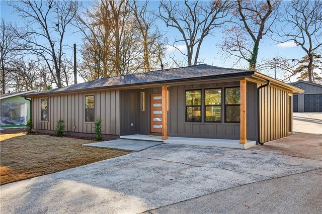 2720 Ivanhoe SE Lane, Smyrna, GA 30082