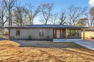 2720 Ivanhoe SE Lane, Smyrna, GA 30082