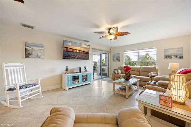 843 SE 46th LN # 6, Cape Coral, FL 33904