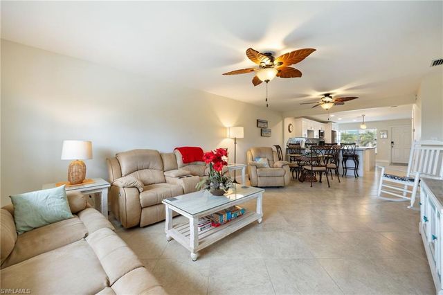 843 SE 46th LN # 6, Cape Coral, FL 33904