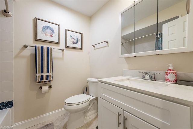 843 SE 46th LN # 6, Cape Coral, FL 33904