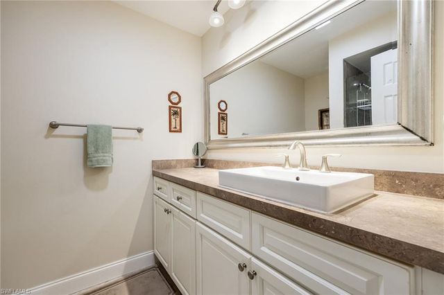 843 SE 46th LN # 6, Cape Coral, FL 33904