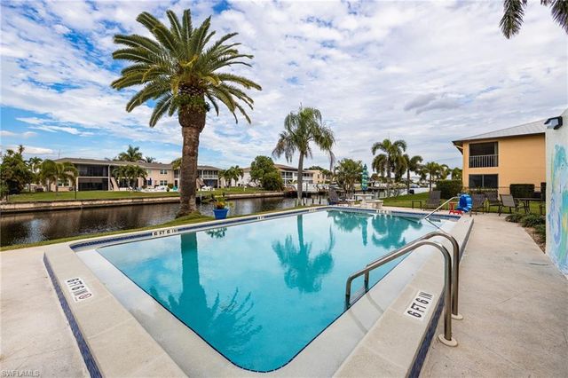 843 SE 46th LN # 6, Cape Coral, FL 33904