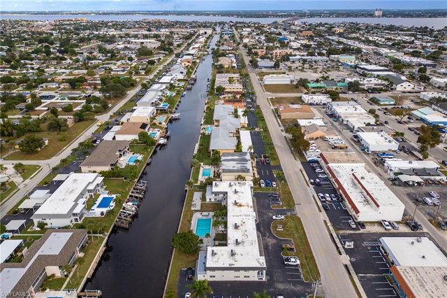 843 SE 46th LN # 6, Cape Coral, FL 33904