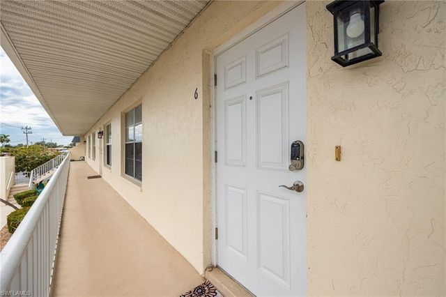 843 SE 46th LN # 6, Cape Coral, FL 33904