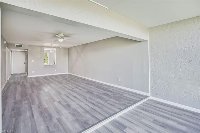 6220 Augusta DR 311, Fort Myers, FL 33907