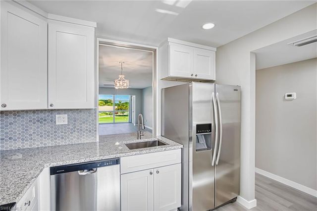 6220 Augusta DR 311, Fort Myers, FL 33907