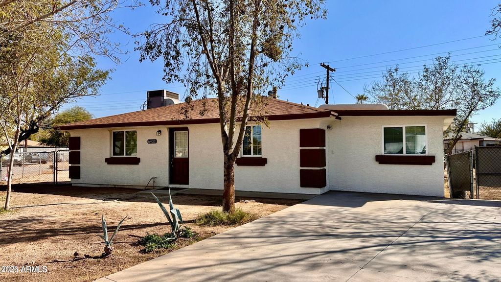 6433 W Fairmount Avenue, Phoenix, AZ 85033 — photo 2