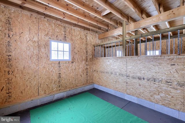 475 LESENTIER LN, Harrisburg, PA 17112