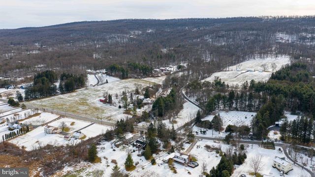 475 LESENTIER LN, Harrisburg, PA 17112