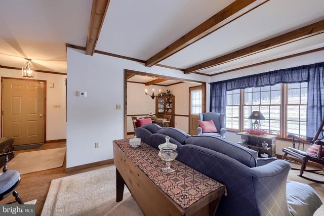 475 LESENTIER LN, Harrisburg, PA 17112