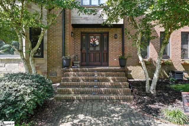 105 Sugar Hill Court, Simpsonville, SC 29681