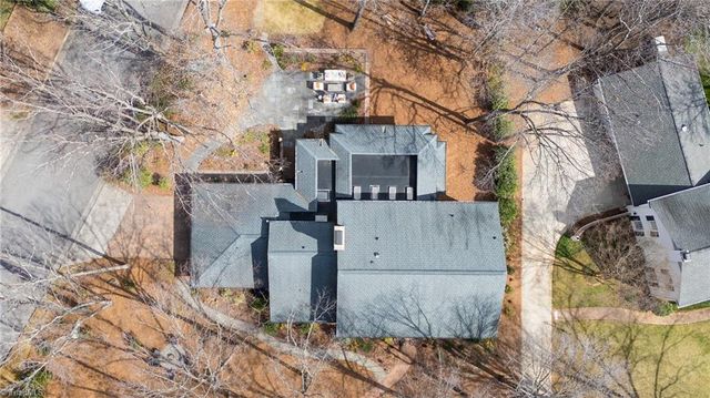 402 Parkmont Drive, Greensboro, NC 27408