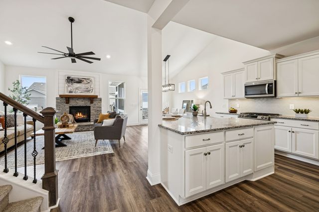 447 Rangeland Rd, Spring Hill, TN 37174