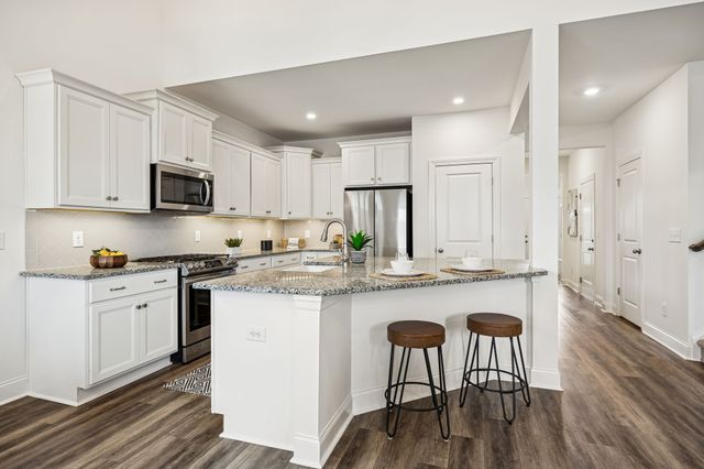 447 Rangeland Rd, Spring Hill, TN 37174